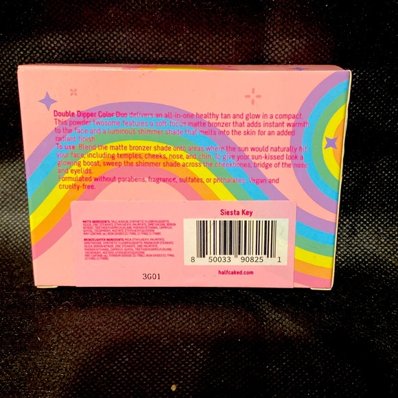Half caked double dipper combo bronzer/highlighter powder. - Picture 2 of 5